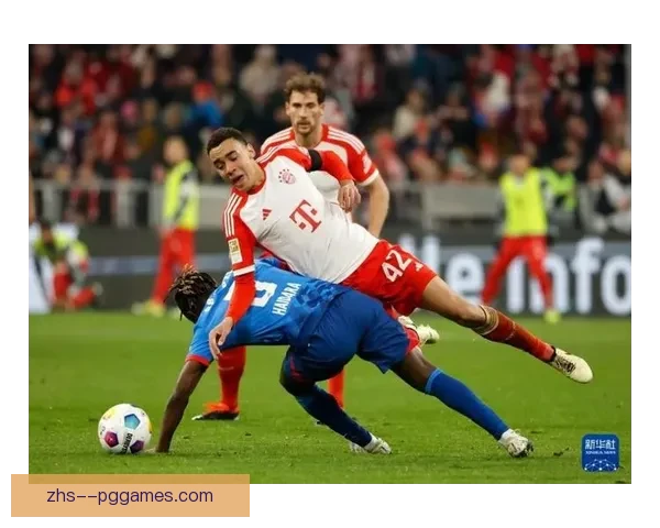 查维·西蒙斯租借重返RB莱比锡继续征战德甲 寻找新机遇